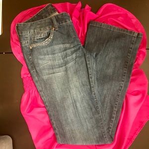 ✨GUESS JEANS Rhinestone Bling Boot Cut Size 29 👖✨